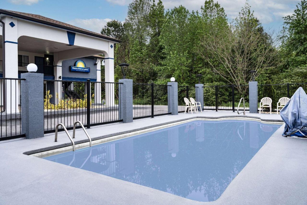 Days Inn By Wyndham Hamilton Eksteriør billede