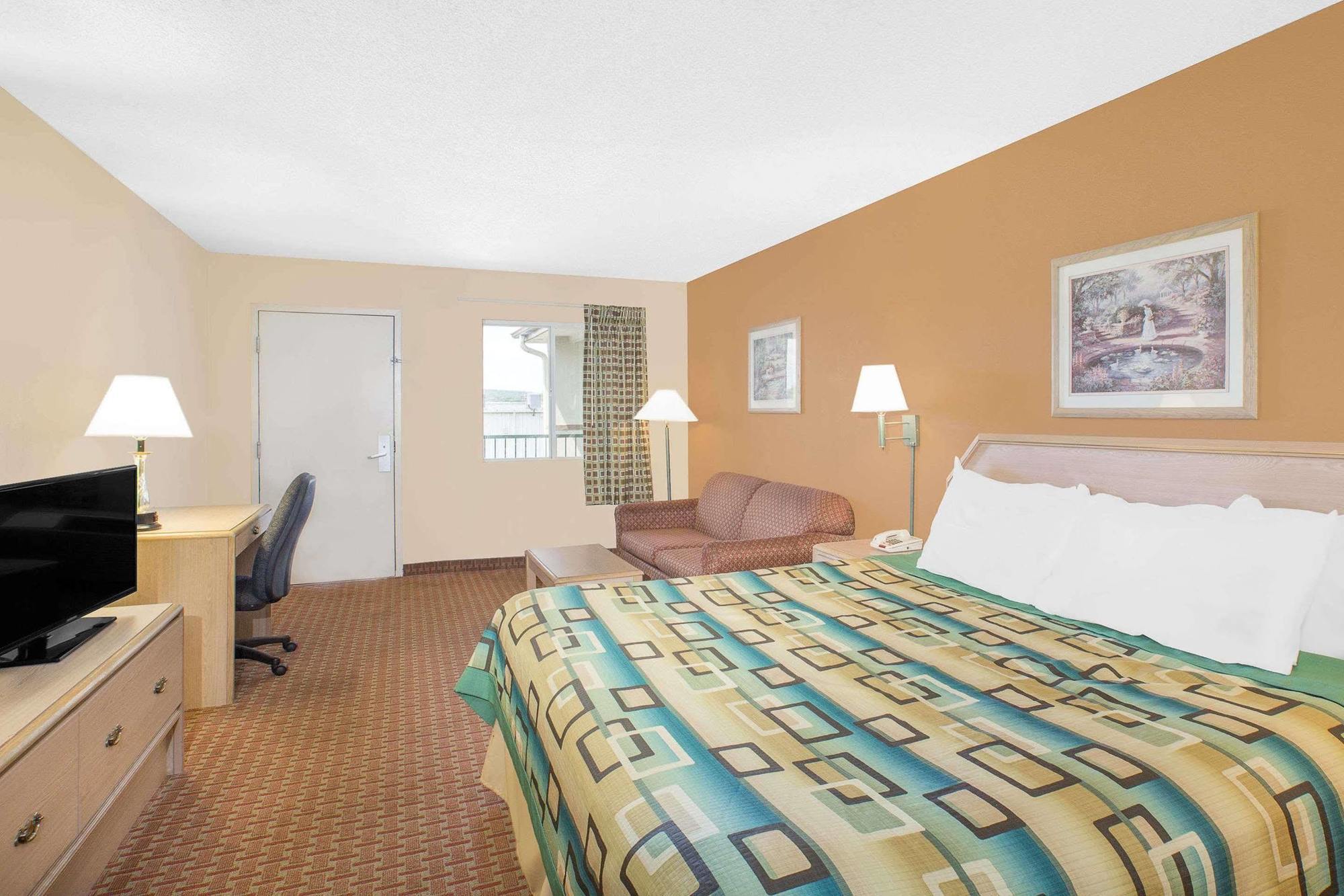 Days Inn By Wyndham Hamilton Eksteriør billede